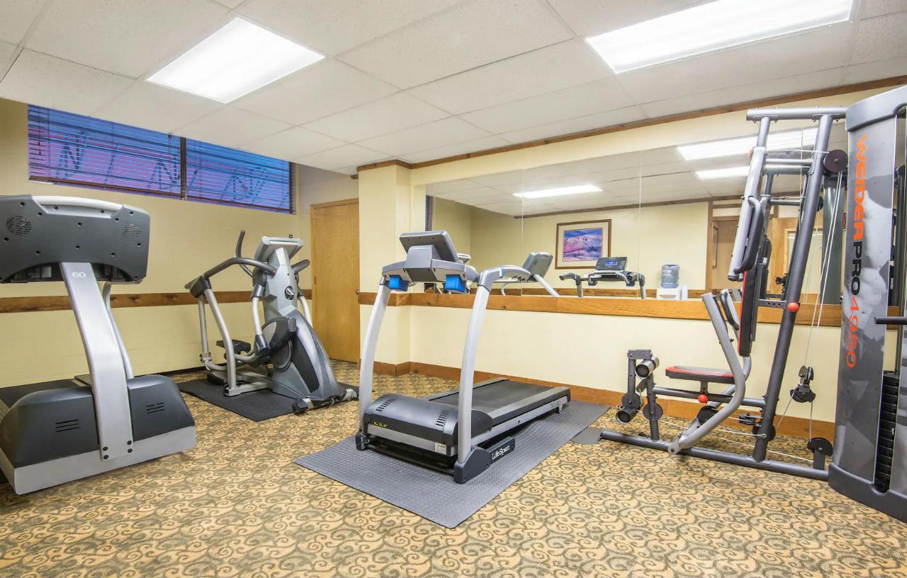Ramada By Wyndham Denver Downtown Extérieur photo